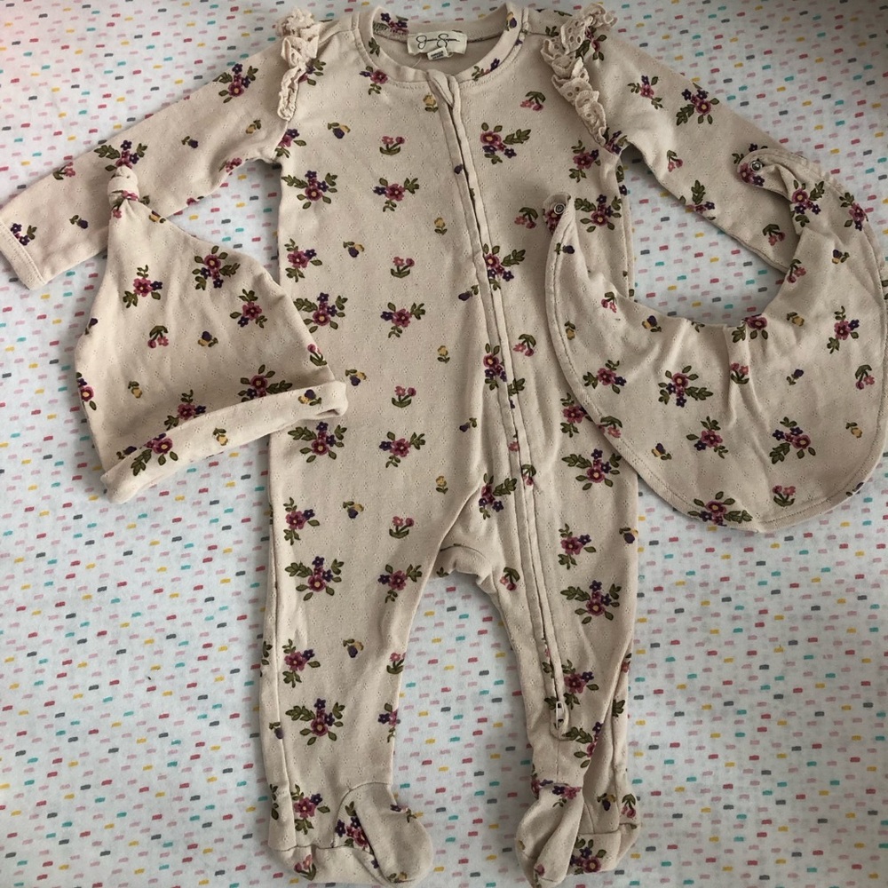 Jessica Simpson Floral Knit Top